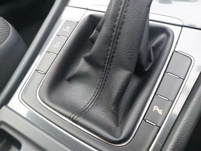 Used Volkswagen Golf 2017 for sale - 77761331: Photo 16