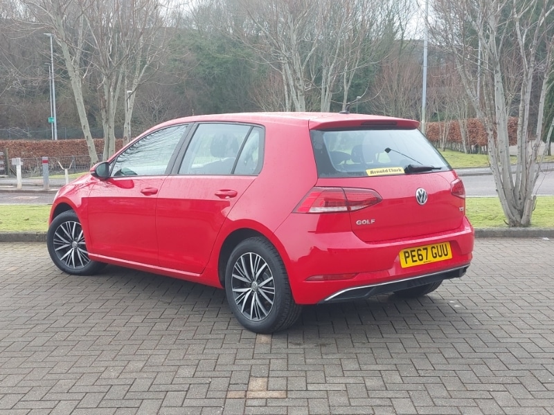 Used Volkswagen Golf 2017 for sale - 77761331: Photo 3