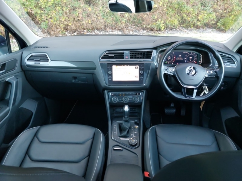 Used Volkswagen Tiguan 2019 for sale - 76695928: Photo 2