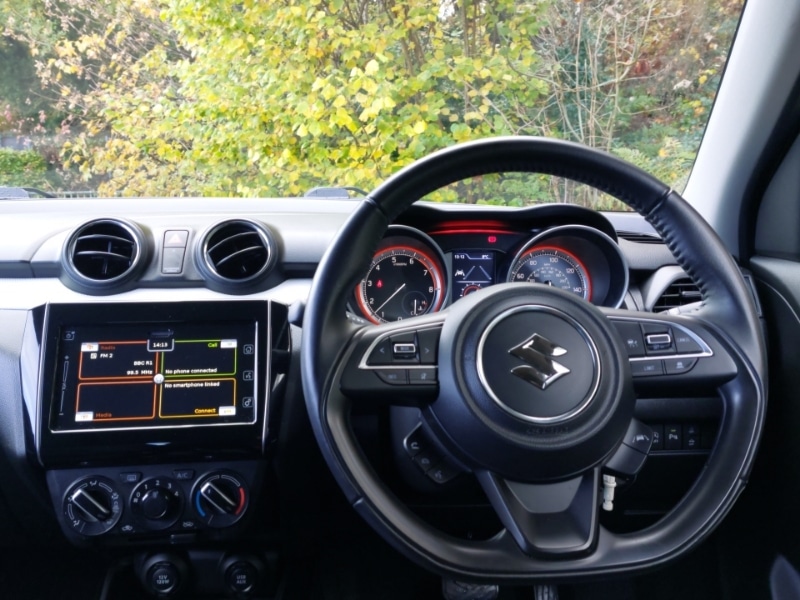 Used Suzuki Swift 2021 for sale - 76556608: Photo 7