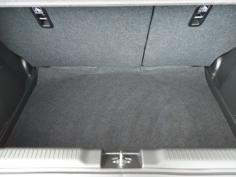 Used Suzuki Swift 2021 for sale - 76556608: Photo 8