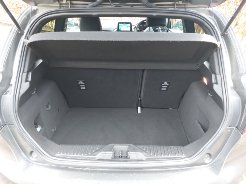 Used Ford Fiesta 2018 for sale - 78066085: Photo 8