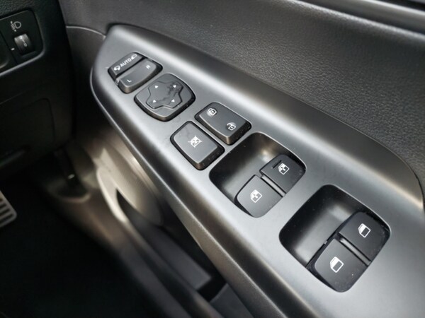Used Hyundai KONA 2022 for sale - 76233320: Photo 13