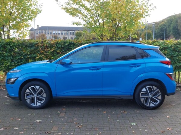 Used Hyundai KONA 2022 for sale - 76233320: Photo 4