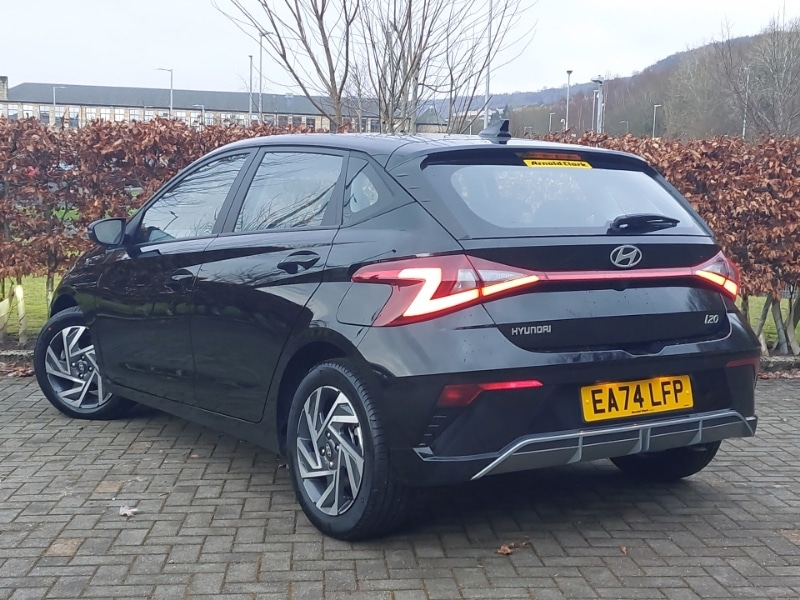 Used Hyundai i20 2025 for sale - 77379853: Photo 3