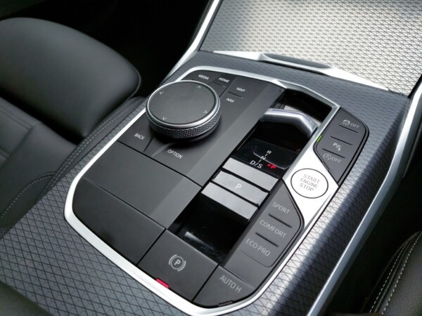 Used BMW 3 Series 2024 for sale - 75058566: Photo 15