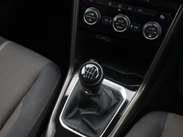 Used Volkswagen T-Roc 2018 for sale - 76058797: Photo 10