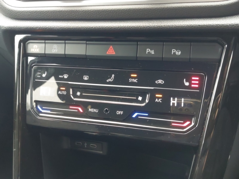 Used Volkswagen T-Roc 2022 for sale - 78179031: Photo 11