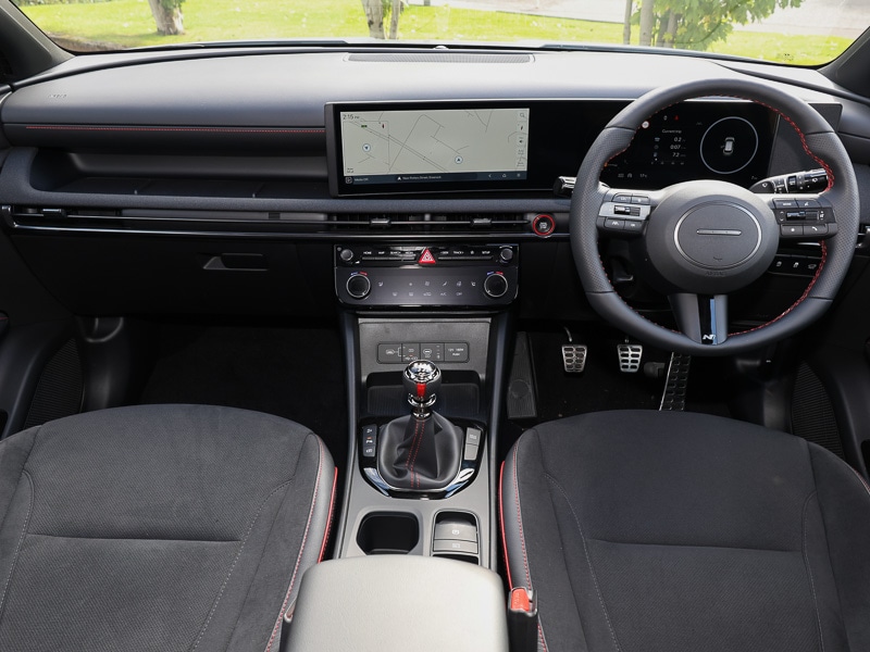 Used Hyundai TUCSON 2025 for sale - 76052760: Photo 2