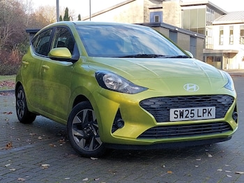 2025 - 1.0 [63] Advance 5dr [Nav]