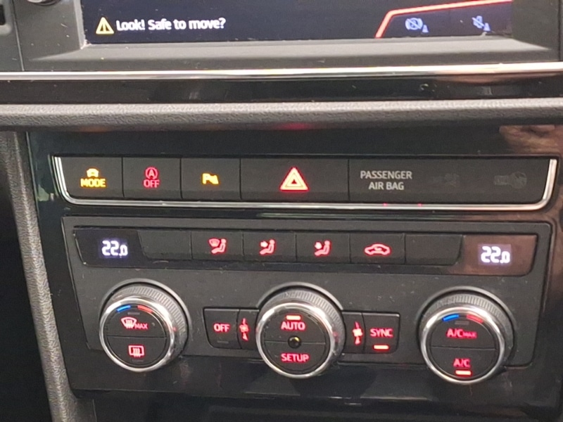 Used SEAT Leon 2019 for sale - 76556610: Photo 13