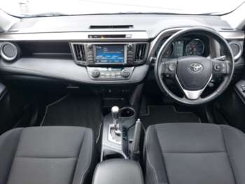 Used Toyota RAV4 2018 for sale - 74933730: Photo