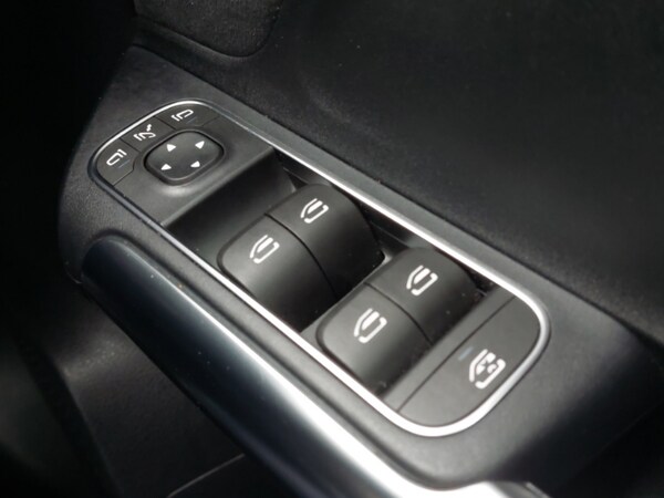 Used Mercedes-Benz GLA 2022 for sale - 76294232: Photo 13