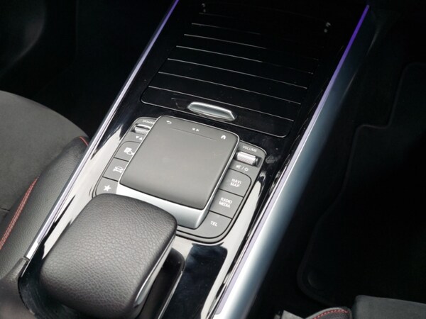 Used Mercedes-Benz GLA 2022 for sale - 76294232: Photo 15