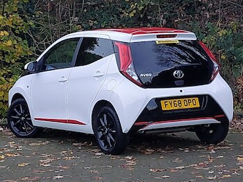 Used Toyota AYGO 2018 for sale - 76471546: Photo