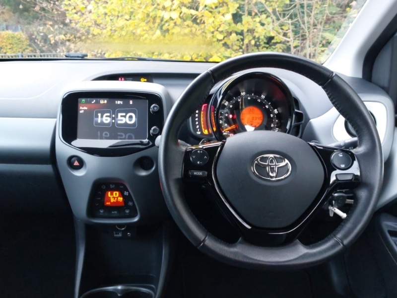 Used Toyota AYGO 2018 for sale - 76471546: Photo 7