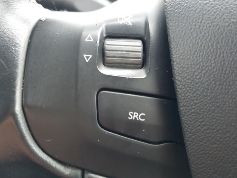 Used Peugeot 2008 2018 for sale - 78094082: Photo 14