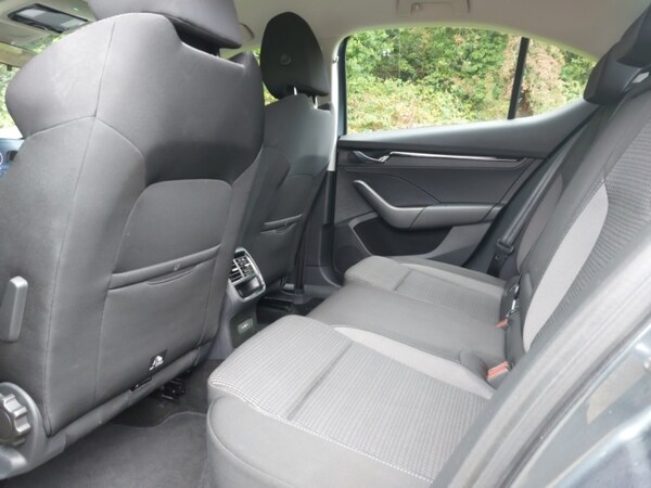 Used Skoda Octavia 2021 for sale - 76121169: Photo 6