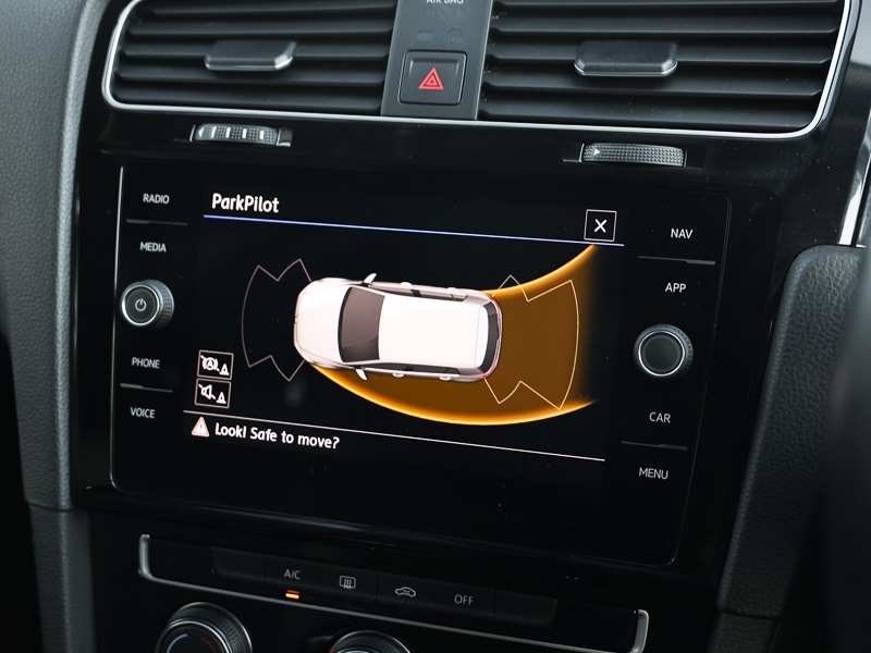 Used Volkswagen Golf 2018 for sale - 76630678: Photo 15