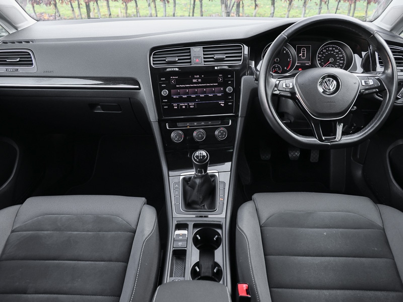 Used Volkswagen Golf 2018 for sale - 76630678: Photo 4