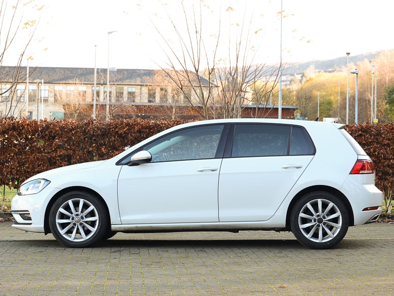 Used Volkswagen Golf 2018 for sale - 76630678: Photo 5