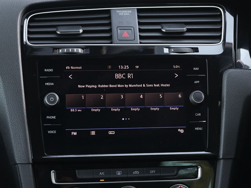 Used Volkswagen Golf 2018 for sale - 76630678: Photo 8