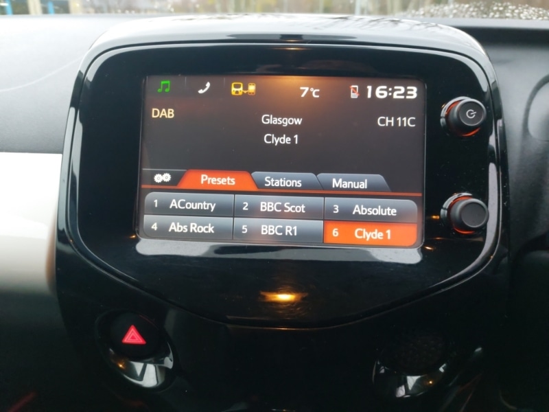 Used Toyota AYGO 2018 for sale - 76752060: Photo 11