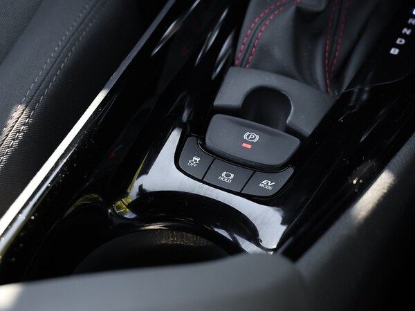 Used Toyota C-HR 2022 for sale - 76059057: Photo 11