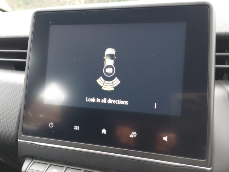 Used Renault Clio 2023 for sale - 77201869: Photo 15