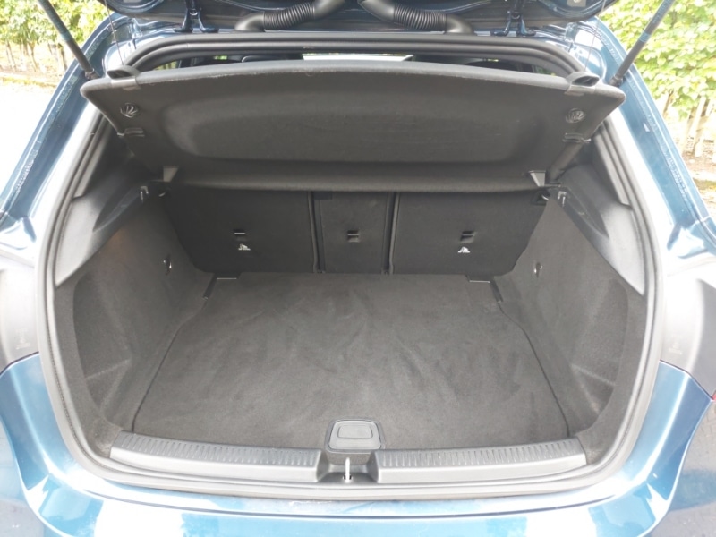 Used Mercedes-Benz A-Class 2020 for sale - 76225810: Photo 8