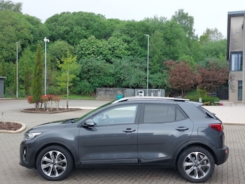 Used Kia Stonic 2020 for sale - 78580570: Photo