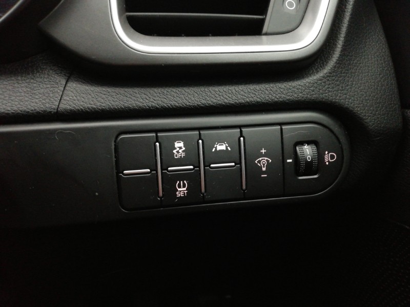 Used Kia XCeed 2020 for sale - 76785699: Photo 17