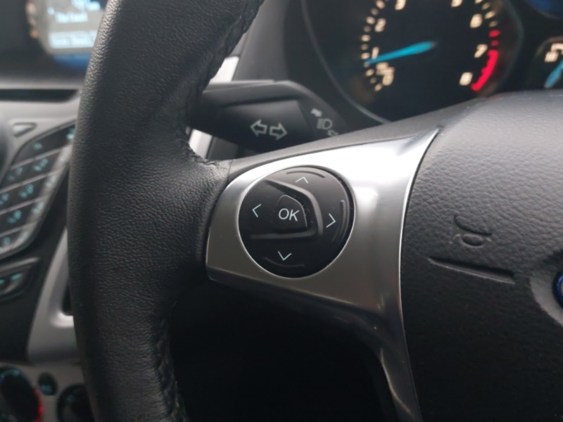 Used Ford Focus 2013 for sale - 76741685: Photo 13