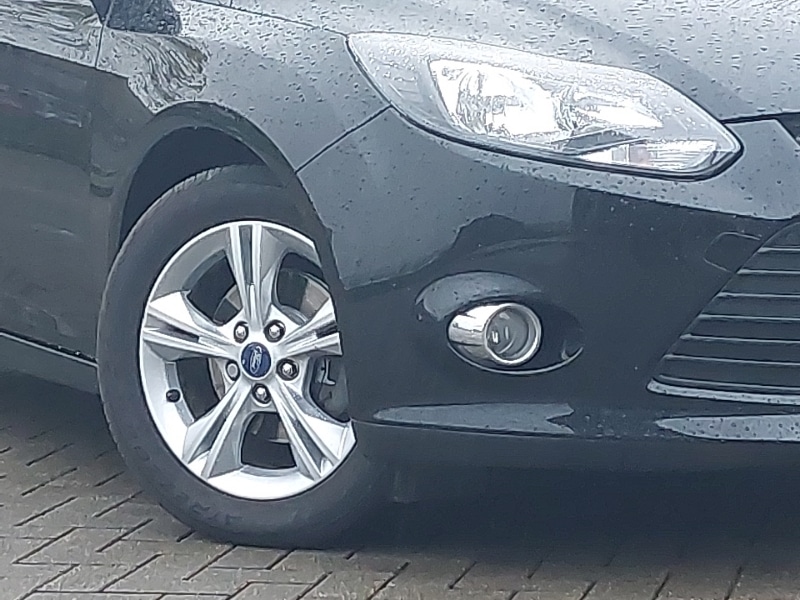 Used Ford Focus 2013 for sale - 76741685: Photo 9