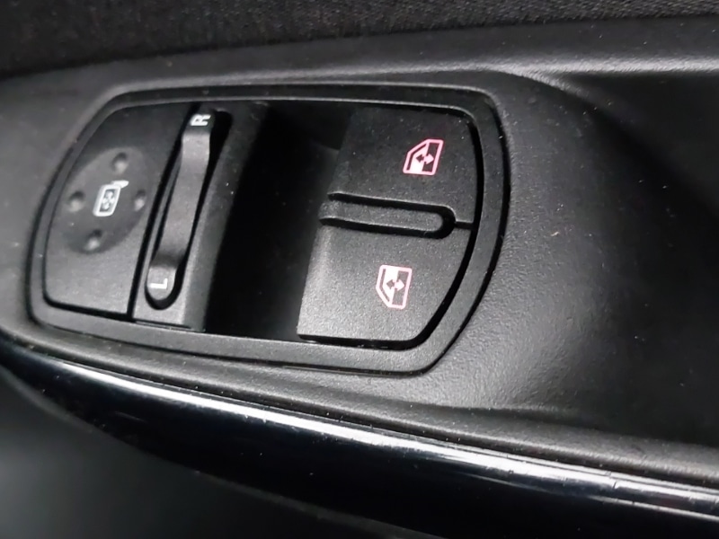 Used Vauxhall Corsa 2019 for sale - 76885548: Photo 18