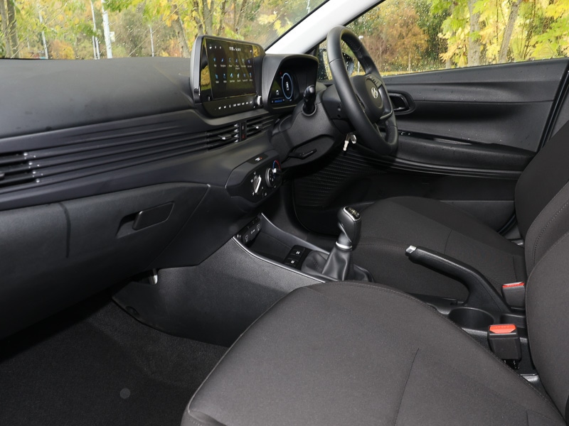 Used Hyundai i20 2025 for sale - 76602641: Photo 2