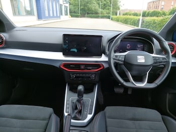 Used SEAT Arona 2024 for sale - 78778263: Photo