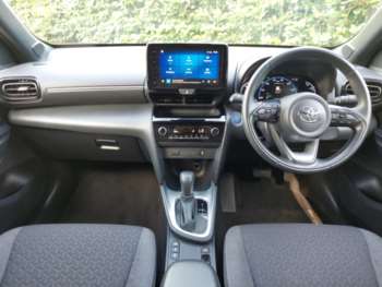 Used Toyota Yaris Cross 2022 for sale - 75076570: Photo