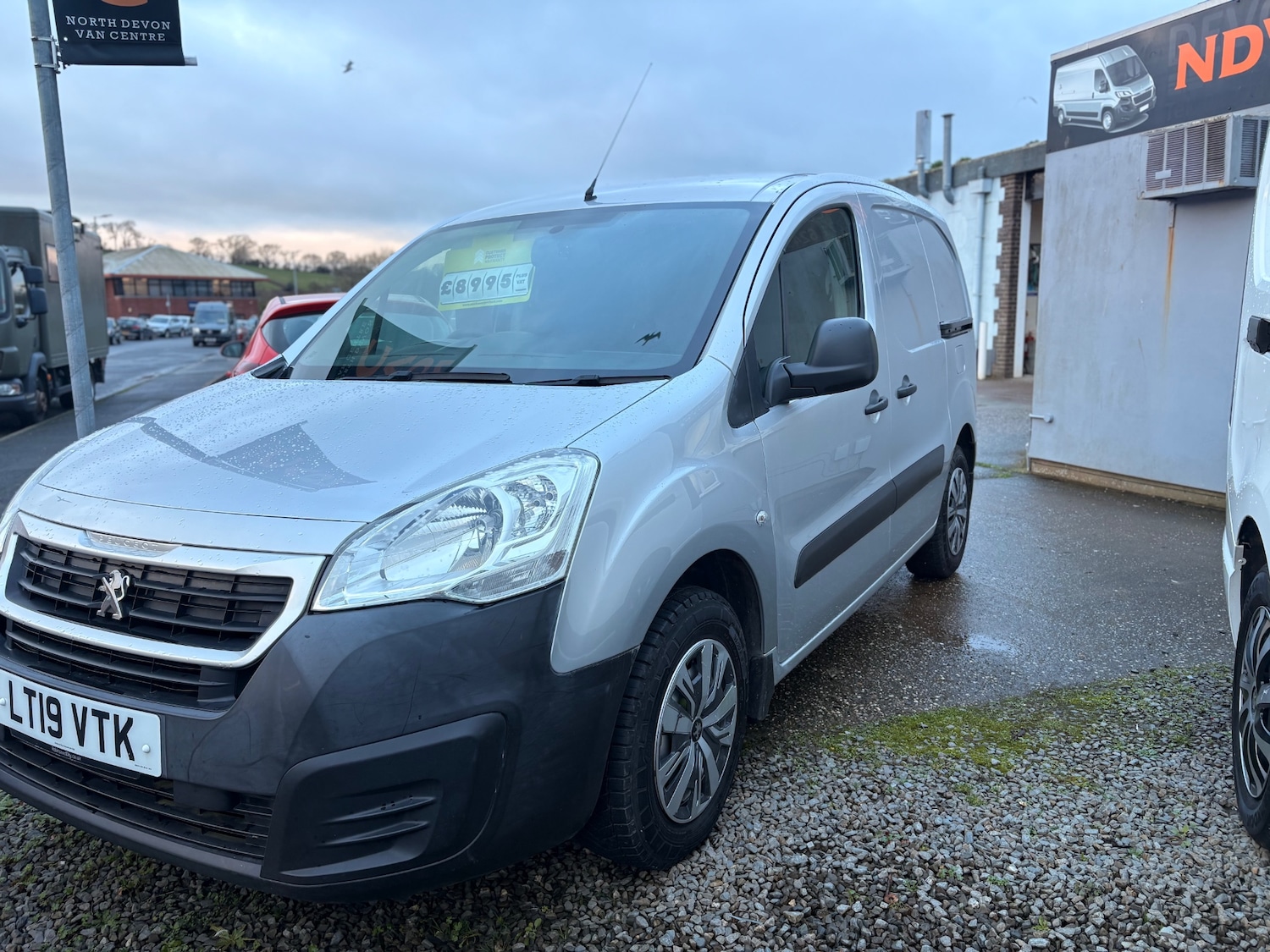 Used Peugeot Partner 2019 for sale - 77819023: Photo 2