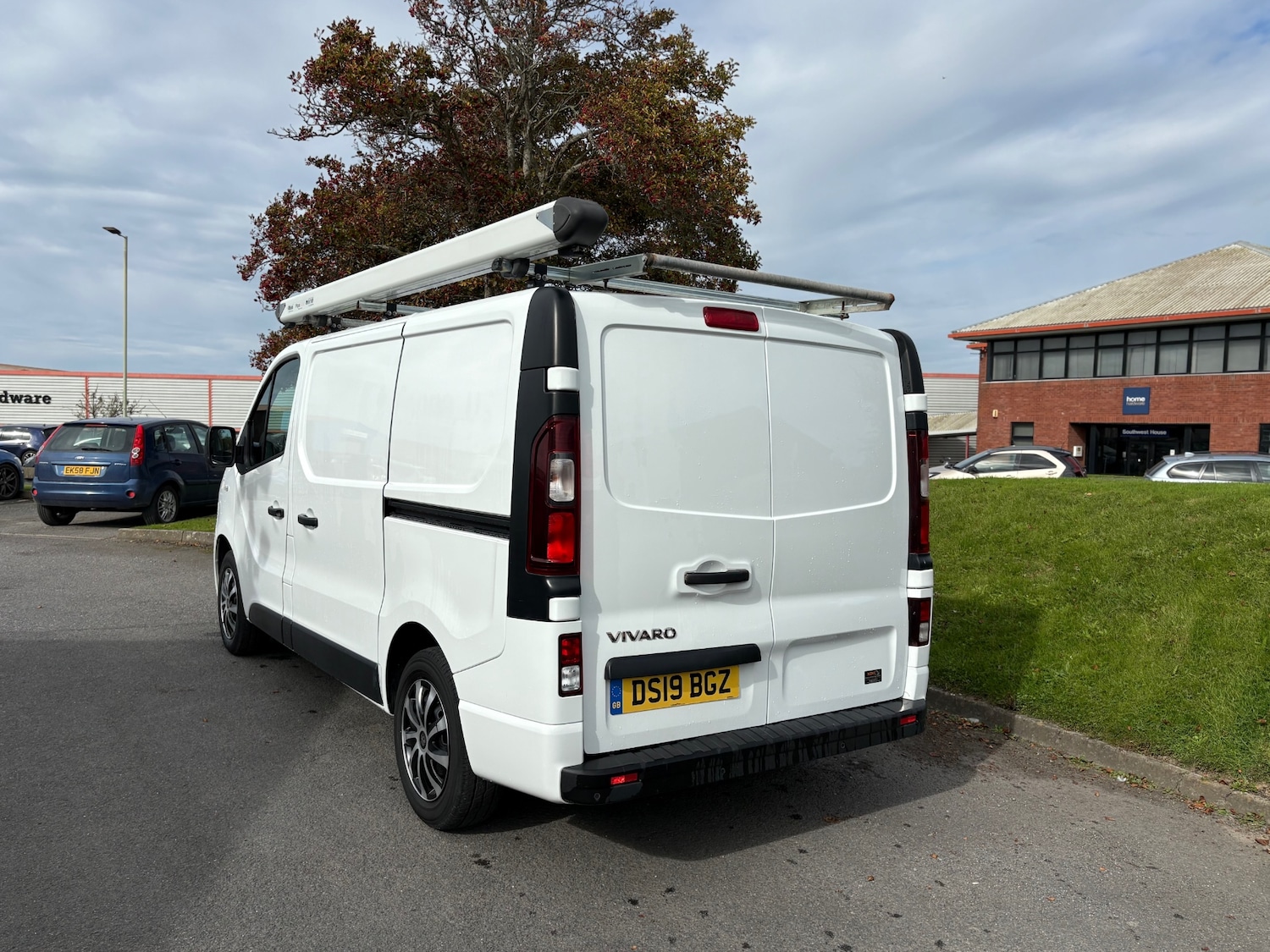 Used Vauxhall Vivaro 2019 for sale - 76114679: Photo 5
