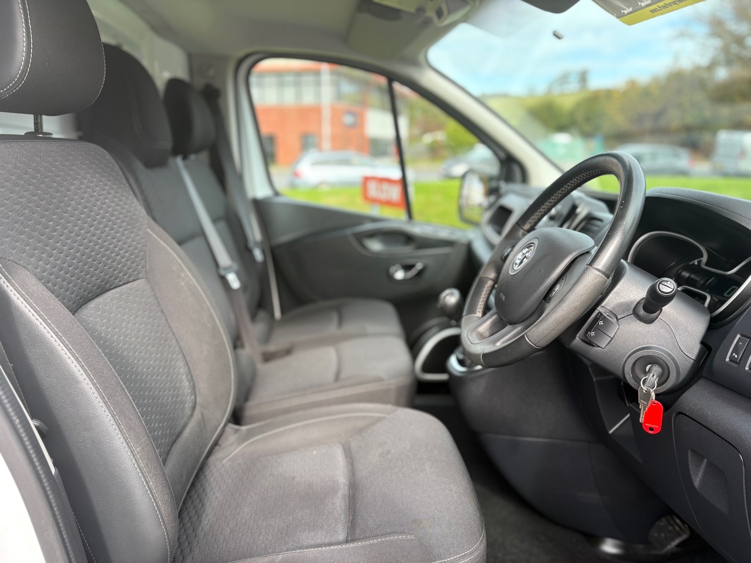 Used Vauxhall Vivaro 2019 for sale - 76114679: Photo 7