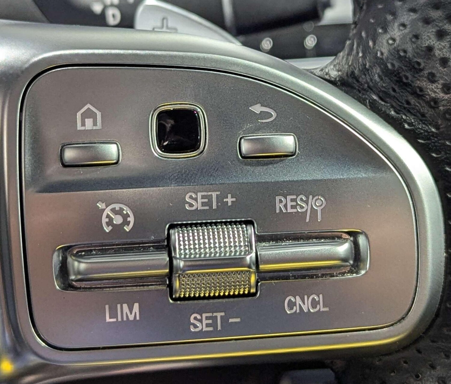 Used Mercedes-Benz CLS 2019 for sale - 77574970: Photo 33