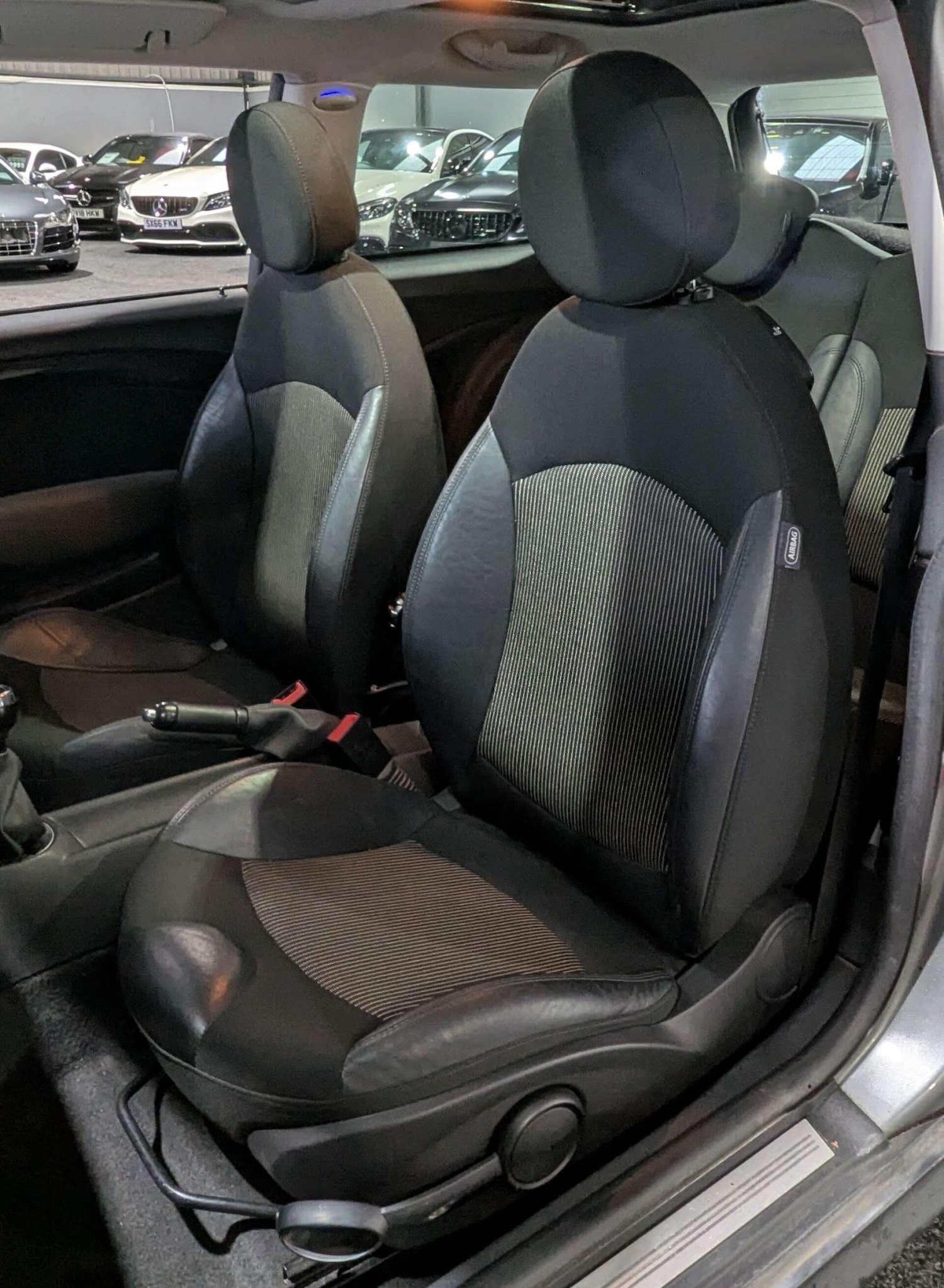 Used MINI Hatch 2010 for sale - 77892172: Photo 17