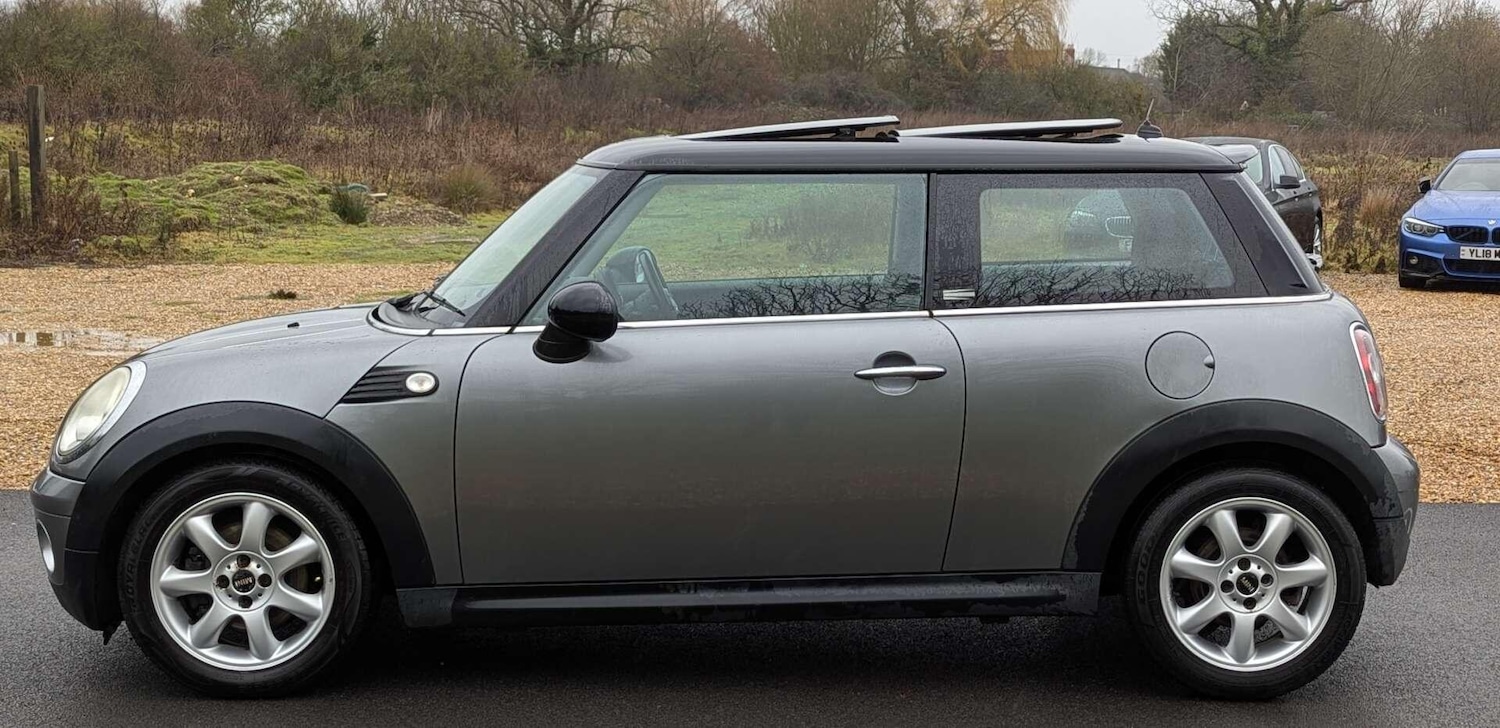 Used MINI Hatch 2010 for sale - 77892172: Photo 4