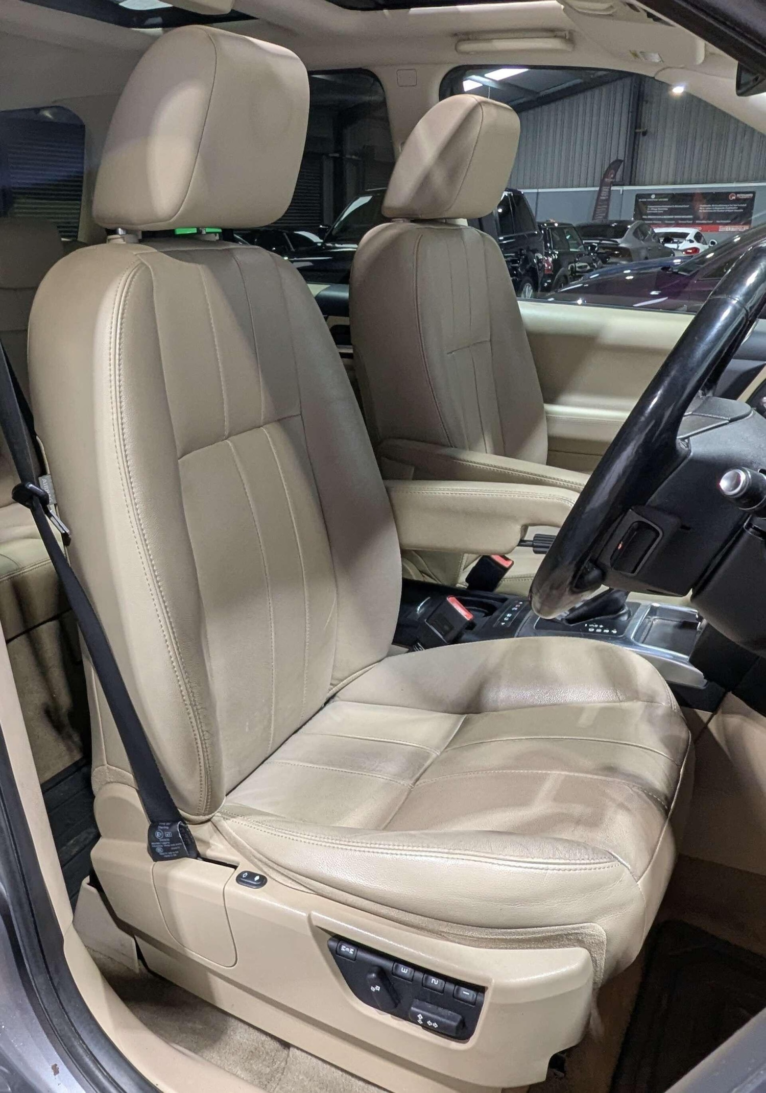 Used Land Rover Freelander 2012 for sale - 77191398: Photo 19