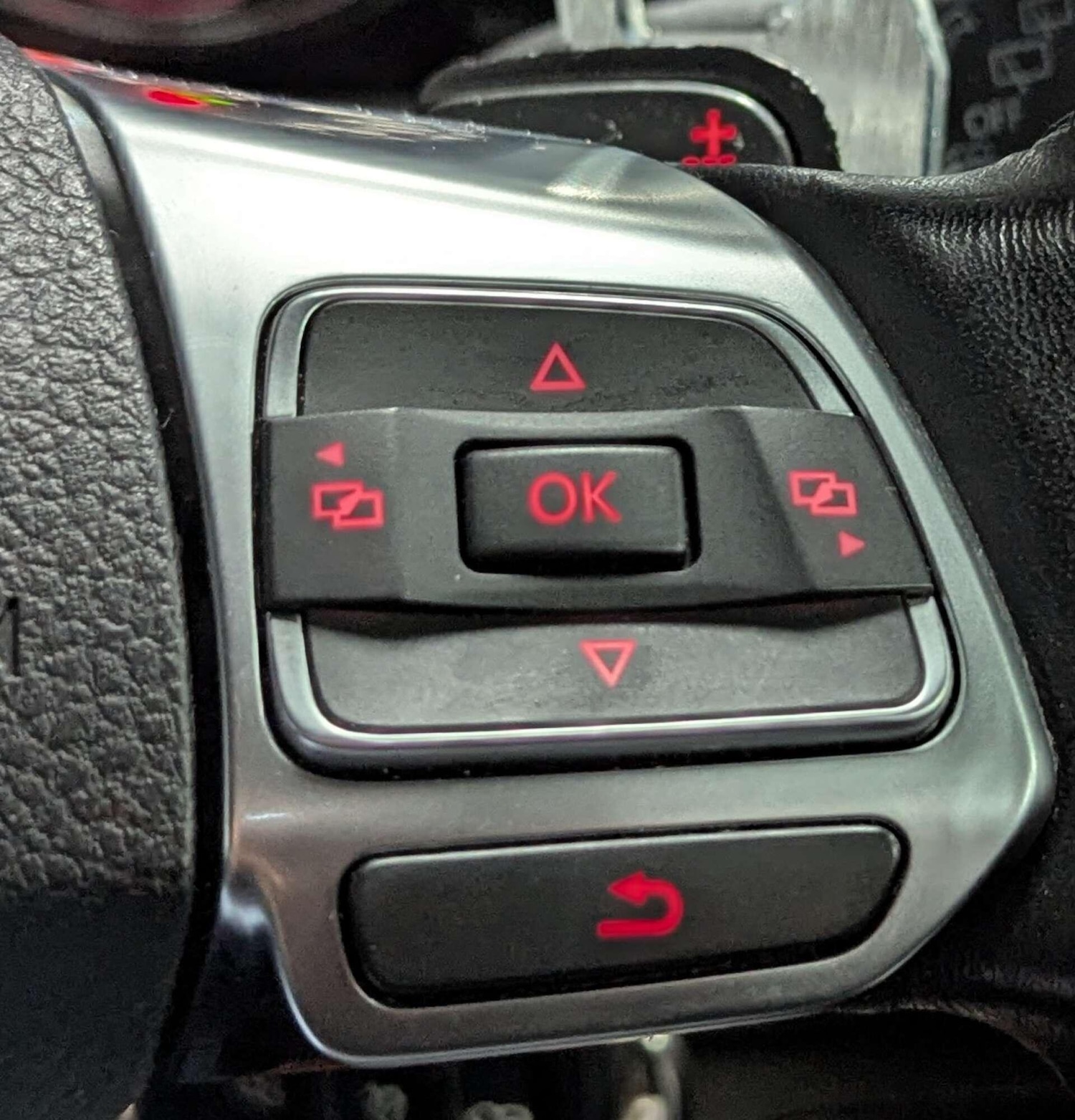 Used Volkswagen Scirocco 2013 for sale - 77386736: Photo 27