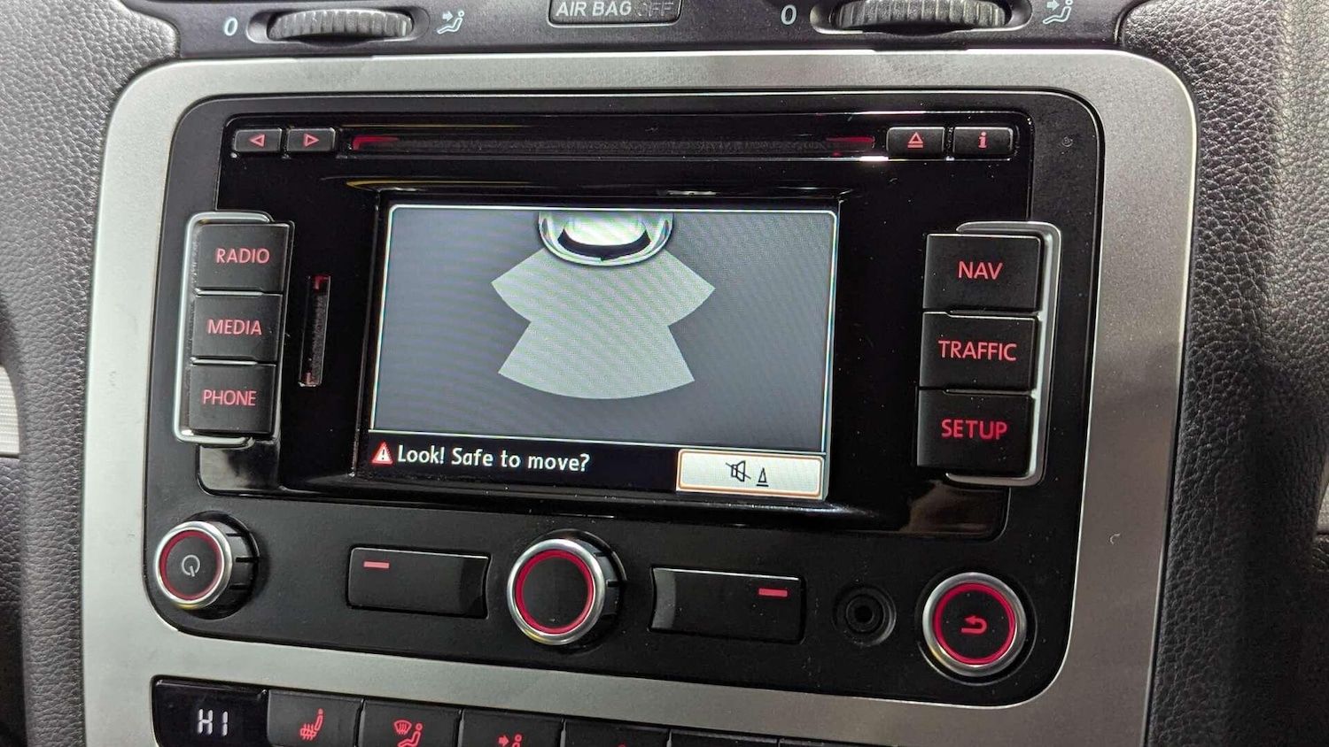 Used Volkswagen Scirocco 2013 for sale - 77386736: Photo 30