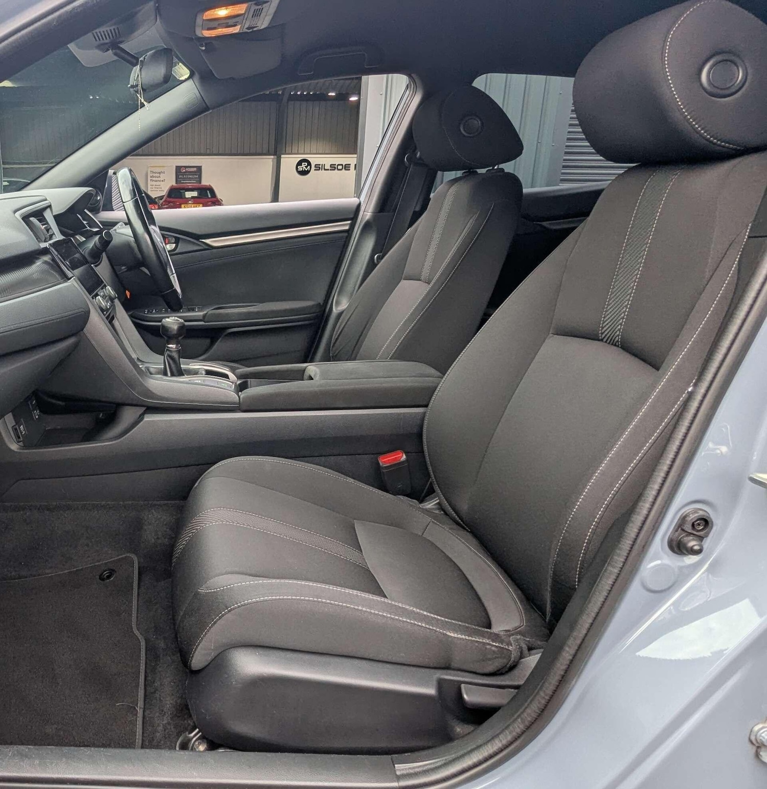 Used Honda Civic 2017 for sale - 77839737: Photo 58