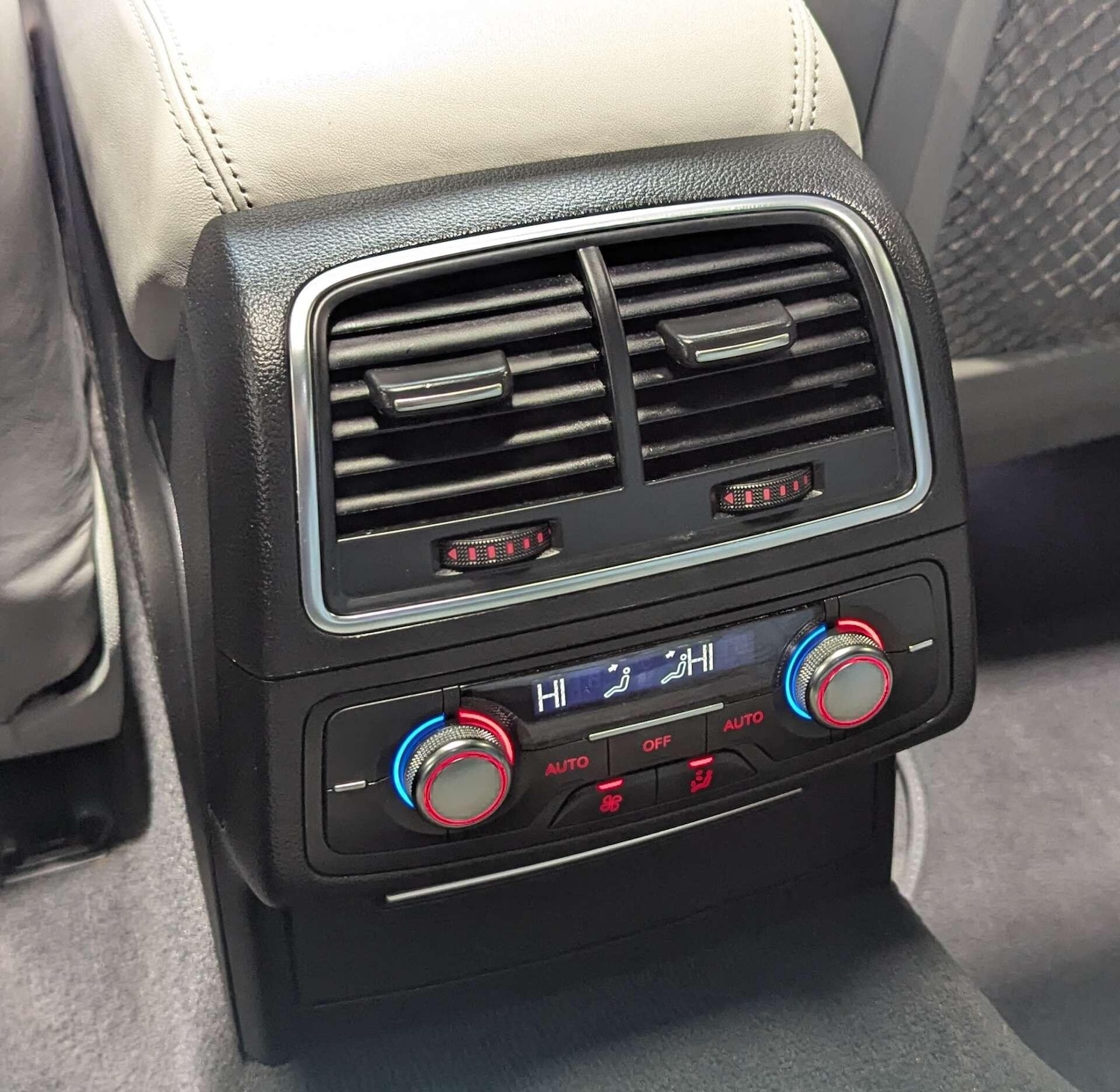 Used Audi RS6 2014 for sale - 77710306: Photo 30