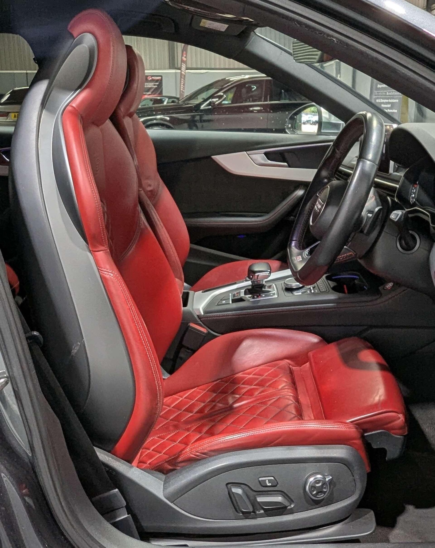 Used Audi A4 2016 for sale - 76731104: Photo 17